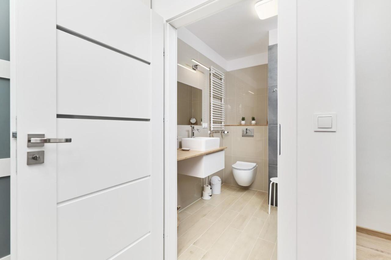 Studio Ksiecia Witolda 32 By Noclegi Renters Wroclaw Bagian luar foto